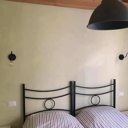 Il Casale Lariano Nyaraló Cremia