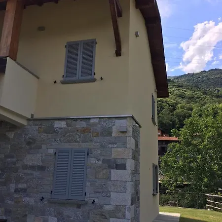 بيت للعطل Il Casale Lariano *